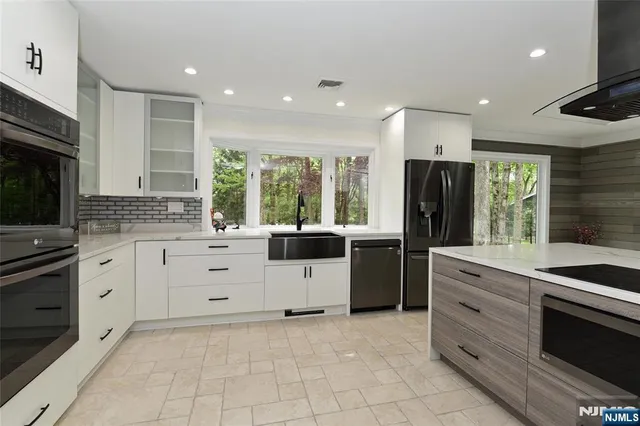 $9,900 | 3-5 Red Rock Trail, Saddle River, NJ 07458