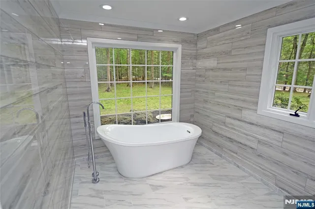 $9,900 | 3-5 Red Rock Trail, Saddle River, NJ 07458