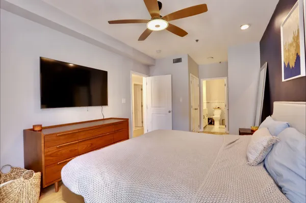 $5,400 | 421 Jackson Street, Unit 1, Hoboken, NJ 07030