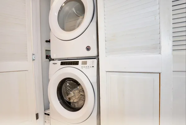 $5,400 | 421 Jackson Street, Unit 1, Hoboken, NJ 07030