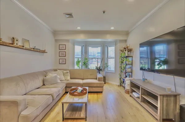 $5,400 | 421 Jackson Street, Unit 1, Hoboken, NJ 07030