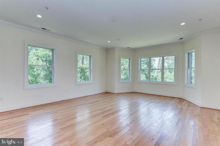 9830 River Road Potomac, MD 20854 - Photo 26 of 31 Other Bedroom