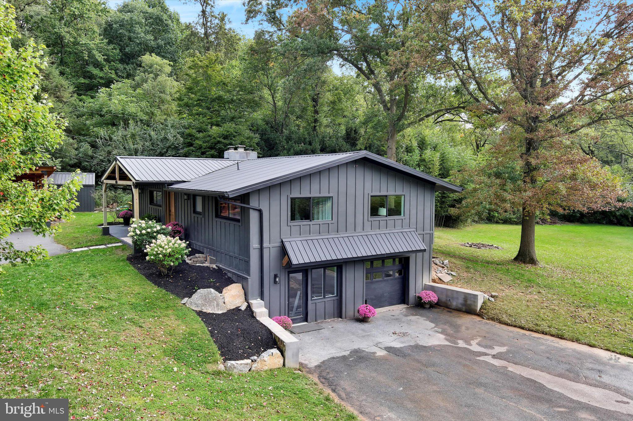 430 Valley Road Lancaster, PA 17601 - Photo 33 of 39