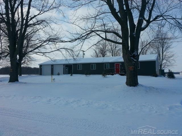 6758 Kilgore Road Croswell, MI 48422 - Photo 3 of 20