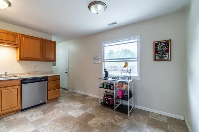 $170,000 | 9014 Hemphill Drive, Fort Wayne, IN 46819