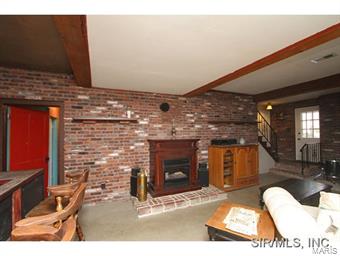 3608 Rosenberg Lane Godfrey, IL 62035 - Photo 15 of 16 Gallery Image 15