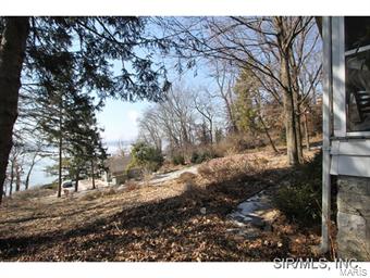 3608 Rosenberg Lane Godfrey, IL 62035 - Photo 3 of 16 Gallery Image 3