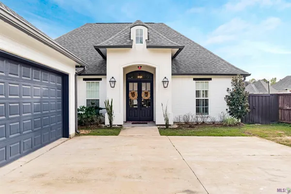 $599,000 | 37359 Cypress Hollow Avenue, Prairieville, LA 70769