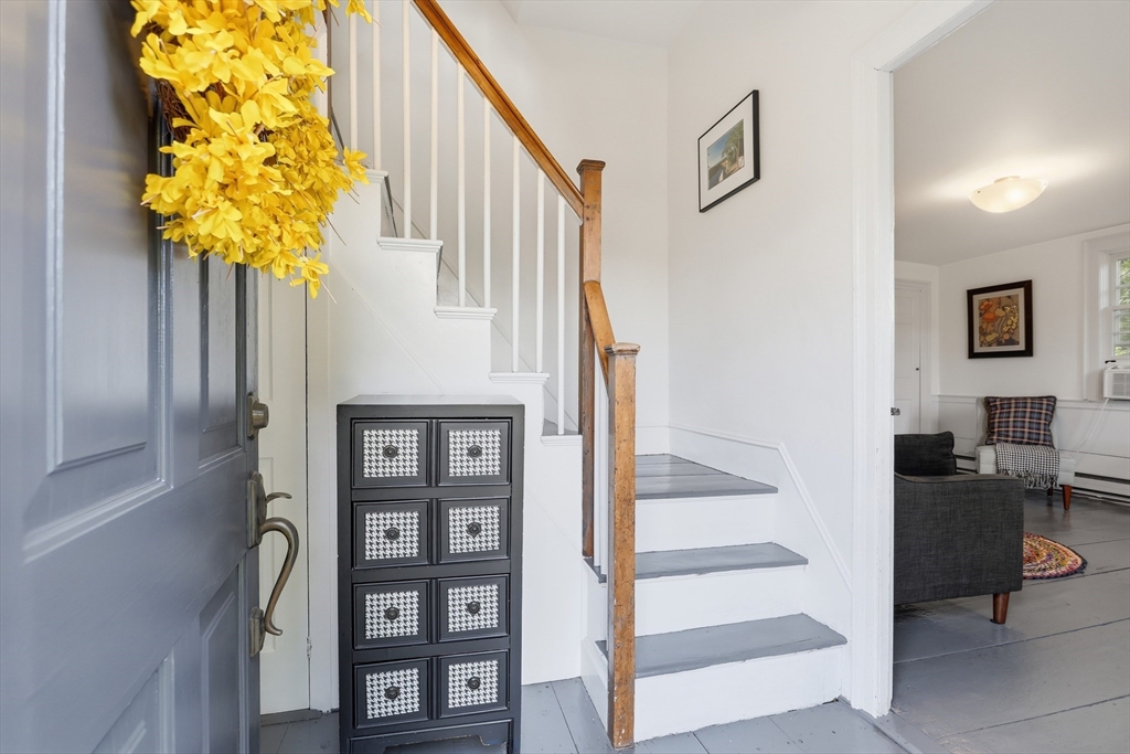 313 Berlin Road Bolton, MA 01740 - Photo 3 of 41