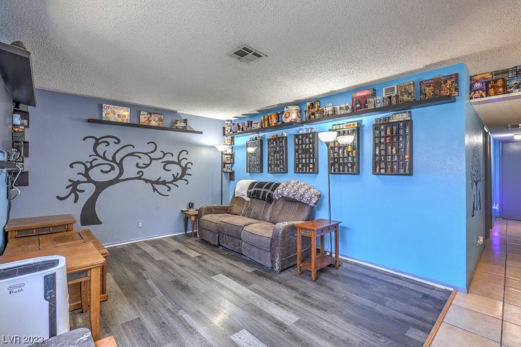 5917 Smoke Ranch Road, Unit D Las Vegas, NV 89108 - Photo 7 of 26