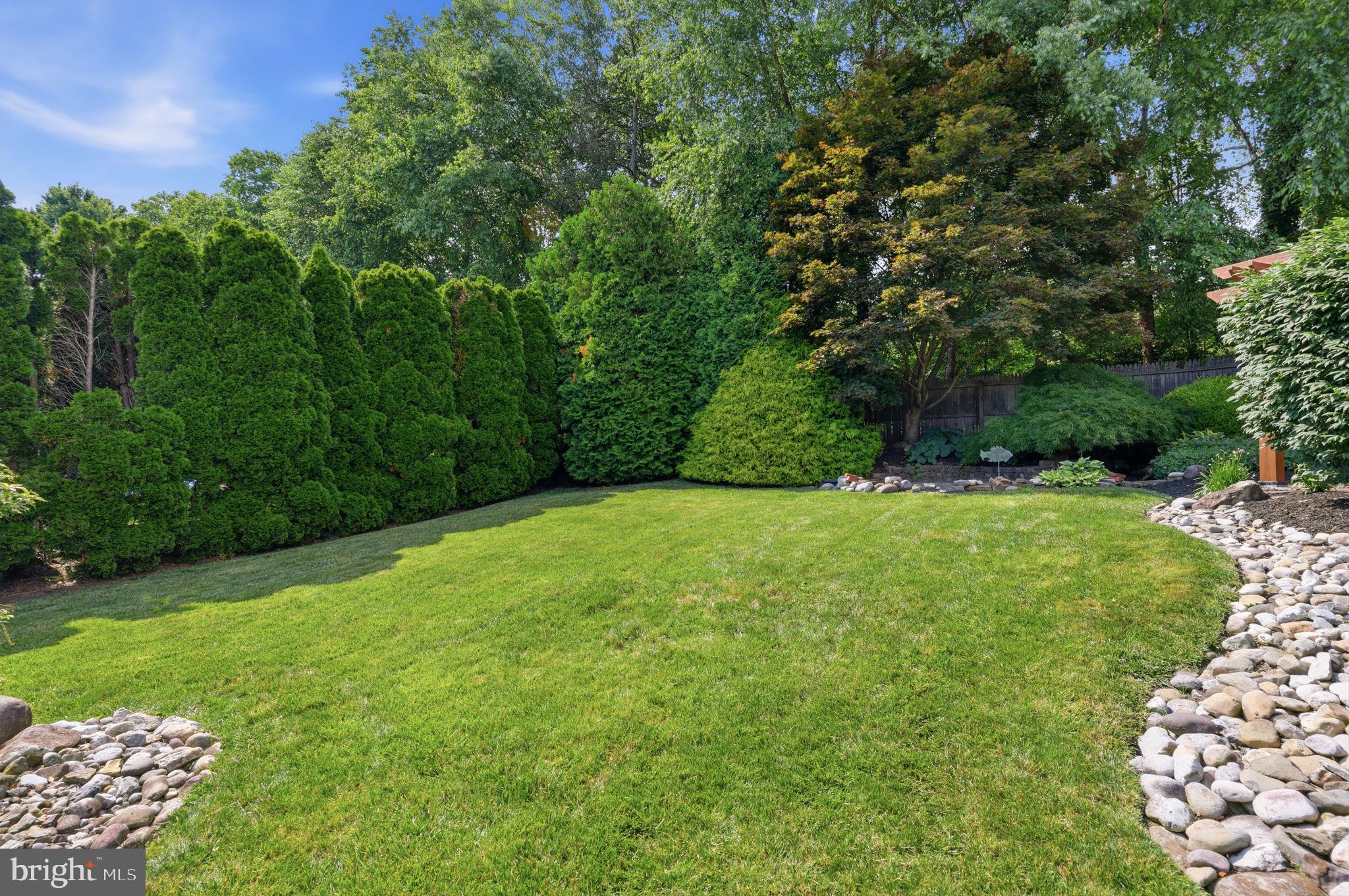 3794 Ridgeview Road Huntingdon Valley, PA 19006 - Photo 21 of 63 Backyard