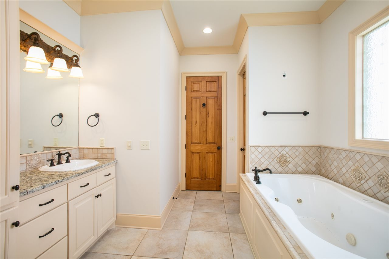 4600 Maurey Road Jackson, MS 39211 - Photo 38 of 50 Photo 38