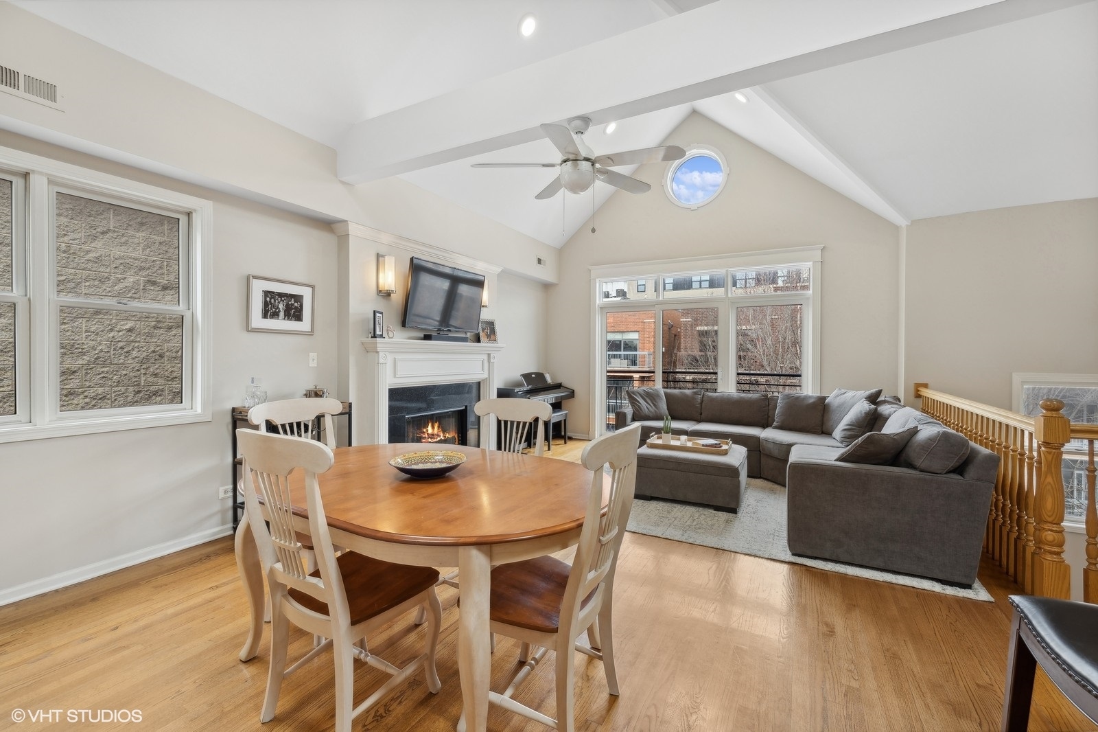 1425 West Fillmore Street, Unit 3 Chicago, IL 60607 - Photo 7 of 28 Gallery Image 7
