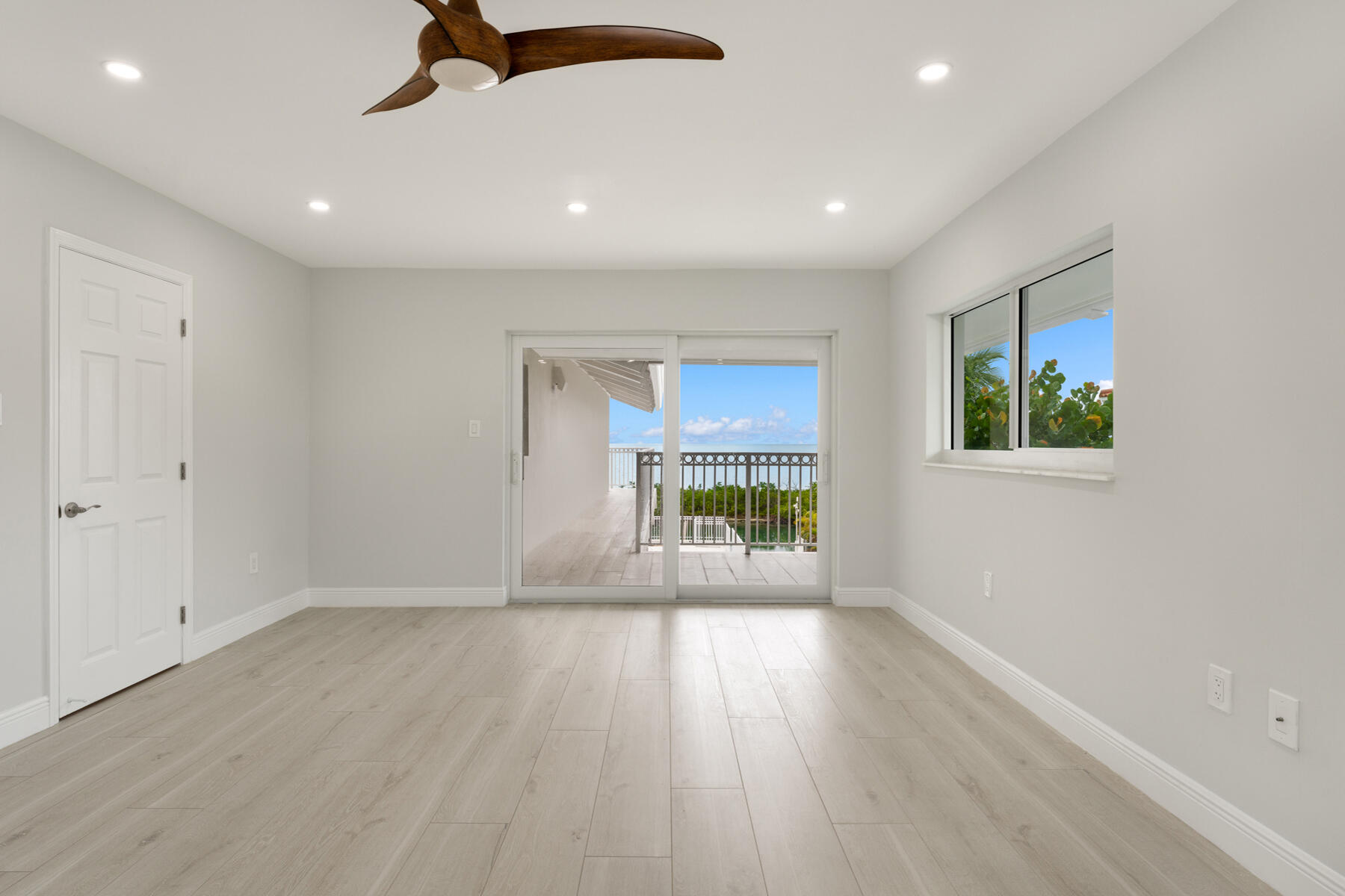 308 Sabal Street Duck Key, FL 33050 - Photo 27 of 87 Primary Suite