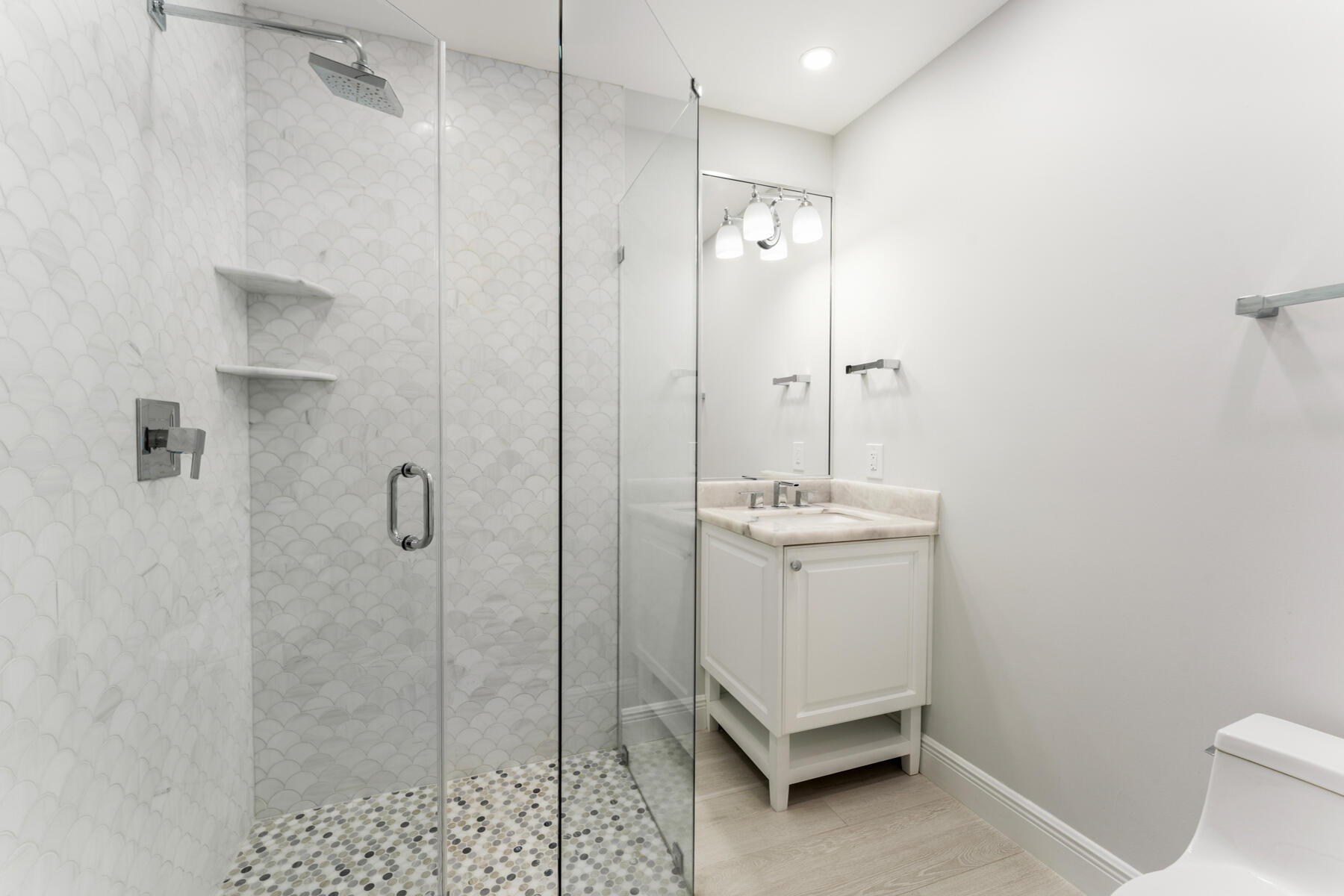 308 Sabal Street Duck Key, FL 33050 - Photo 33 of 87 Guest Bath