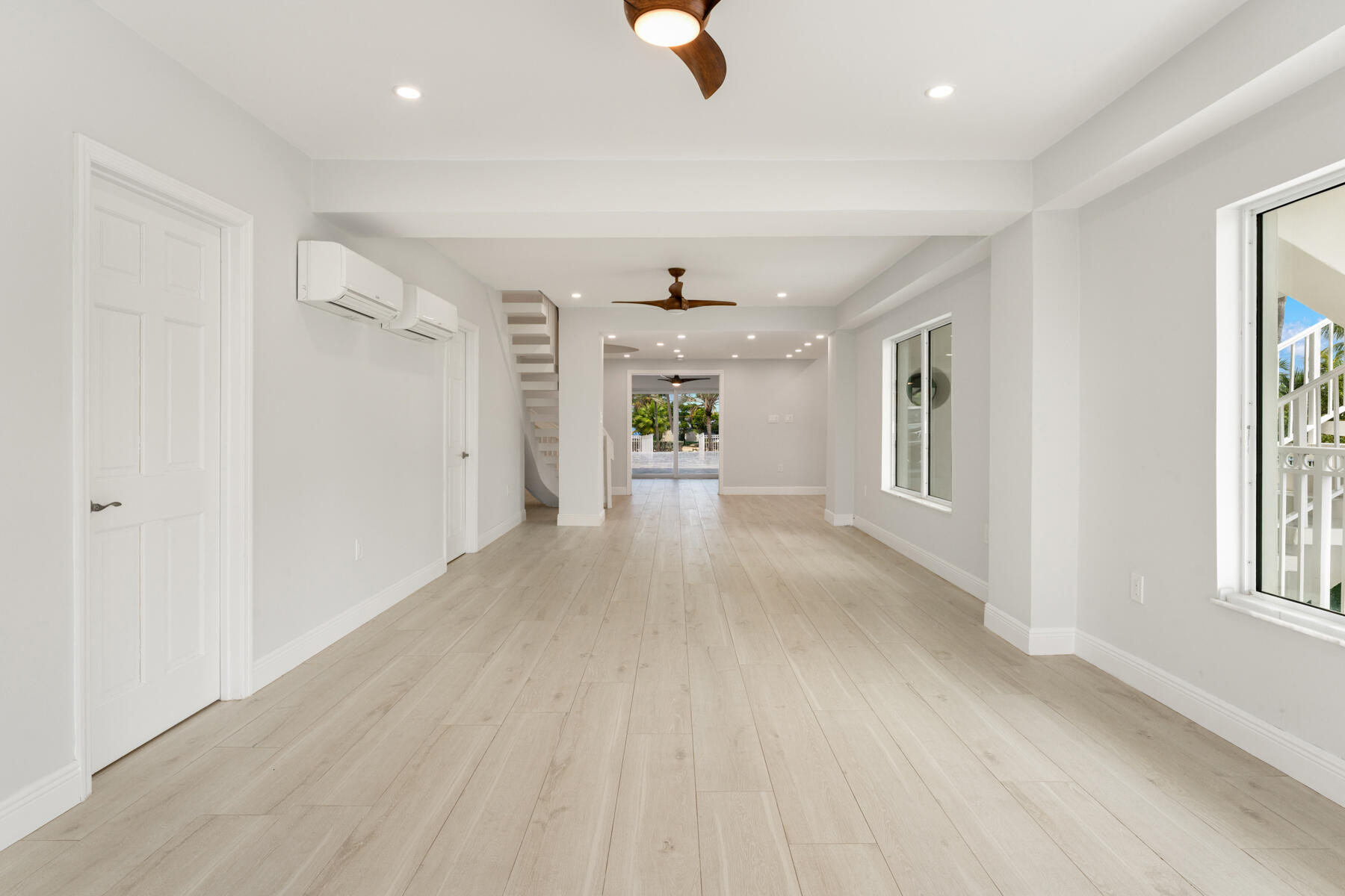 308 Sabal Street Duck Key, FL 33050 - Photo 52 of 87 Downstairs living area