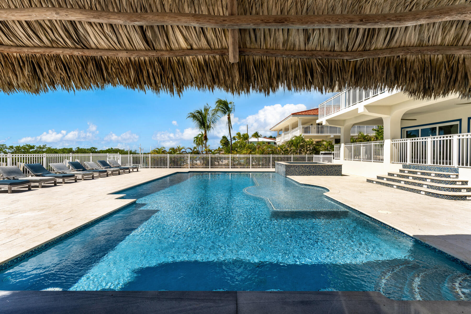 308 Sabal Street Duck Key, FL 33050 - Photo 7 of 87 Tiki