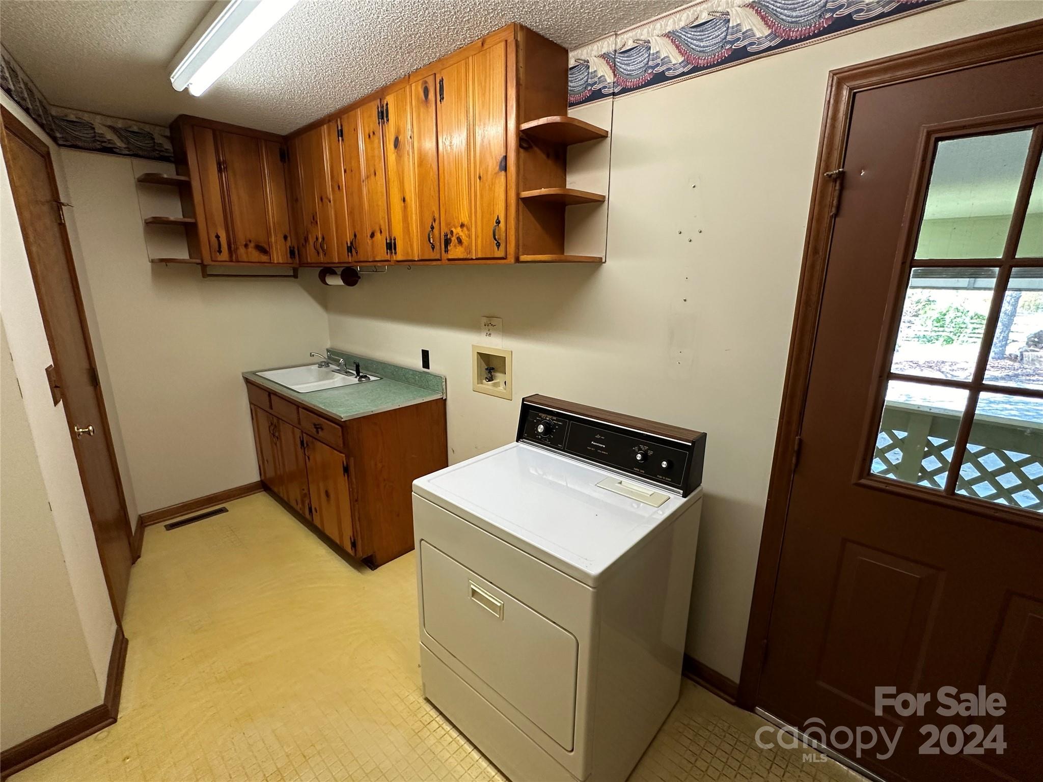 1633 Pepperidge Road Asheboro, NC 27205 - Photo 30 of 48 Gallery Image 30