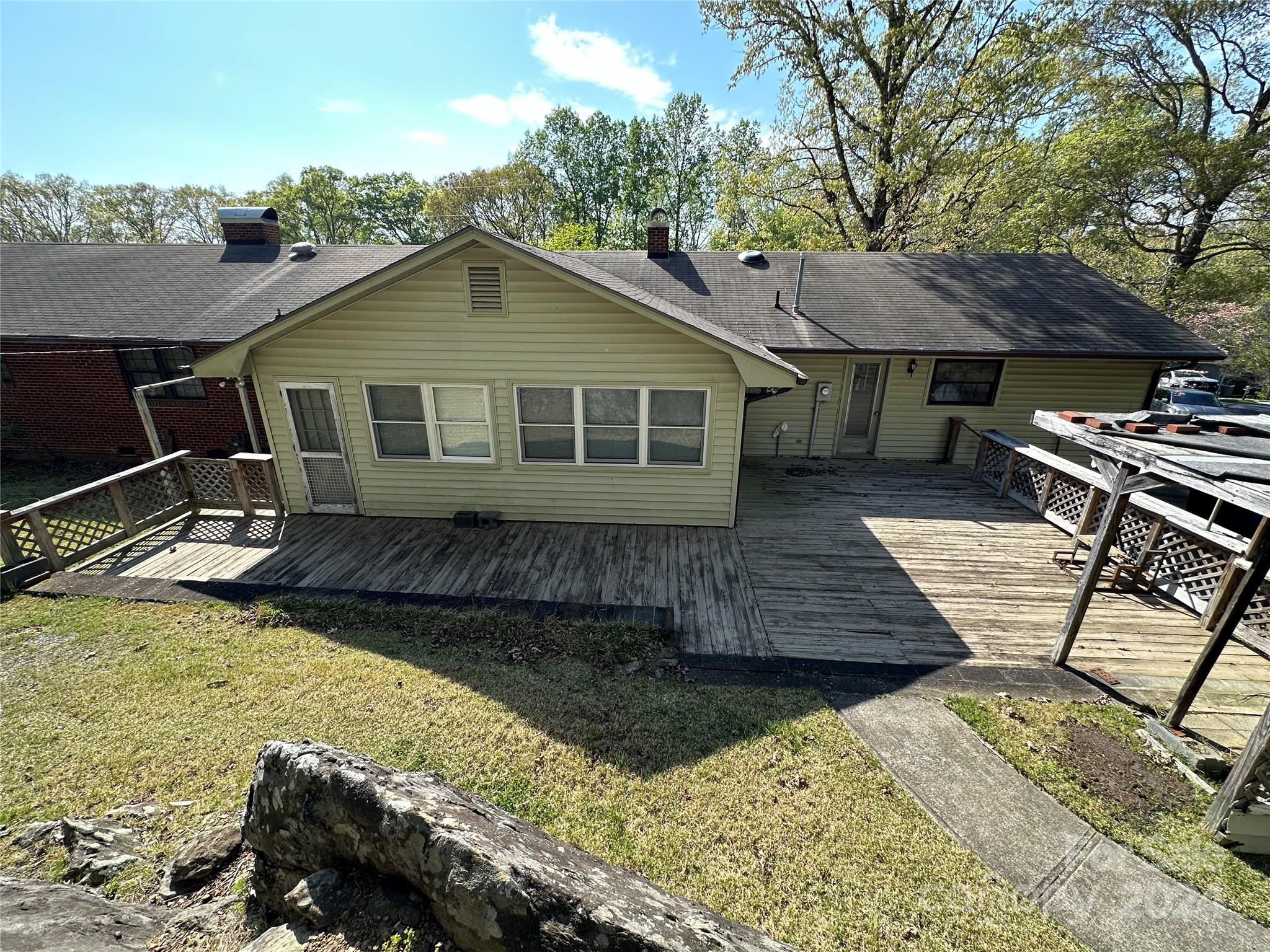 1633 Pepperidge Road Asheboro, NC 27205 - Photo 41 of 48 Gallery Image 41