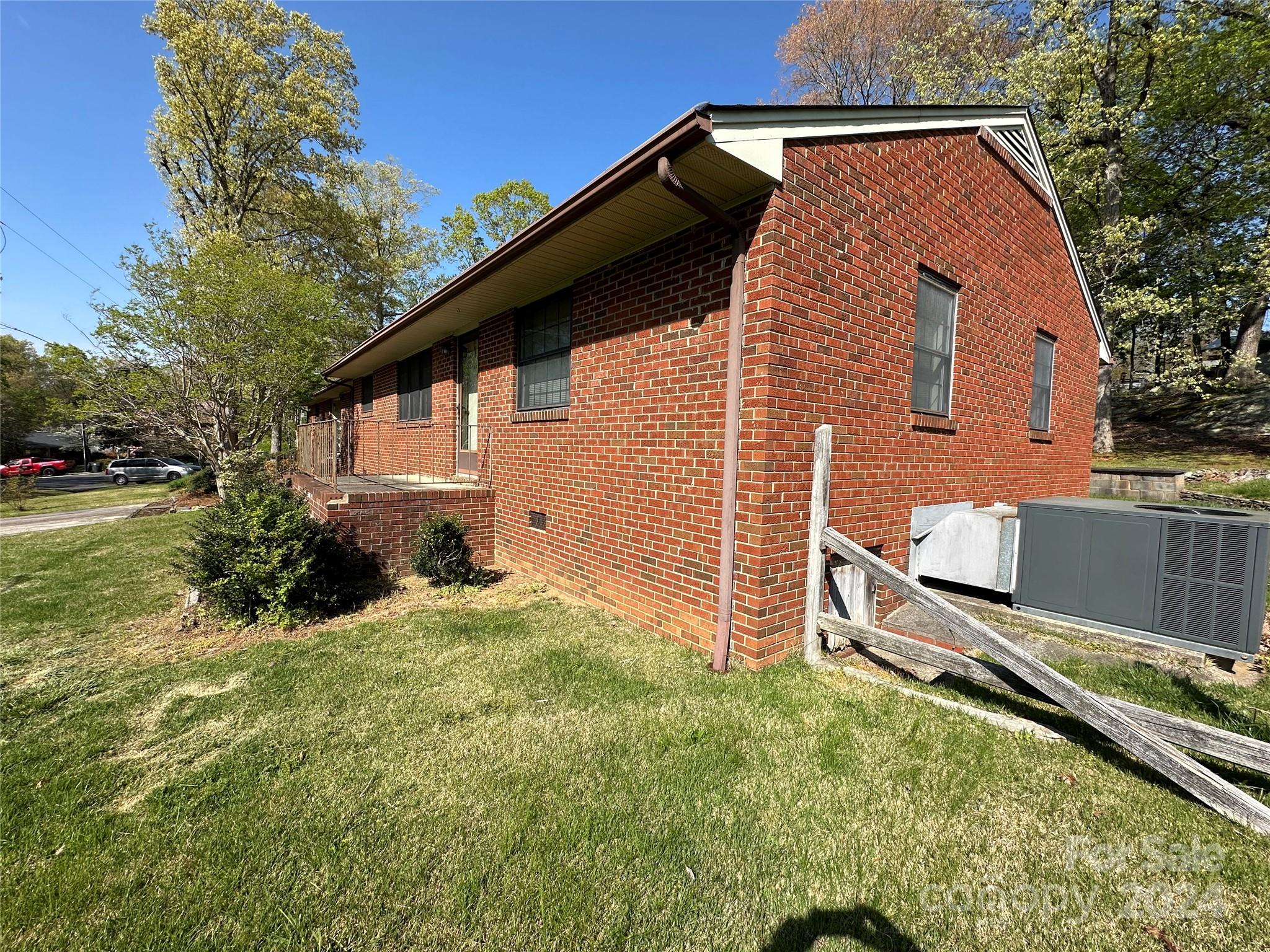 1633 Pepperidge Road Asheboro, NC 27205 - Photo 44 of 48 Gallery Image 44