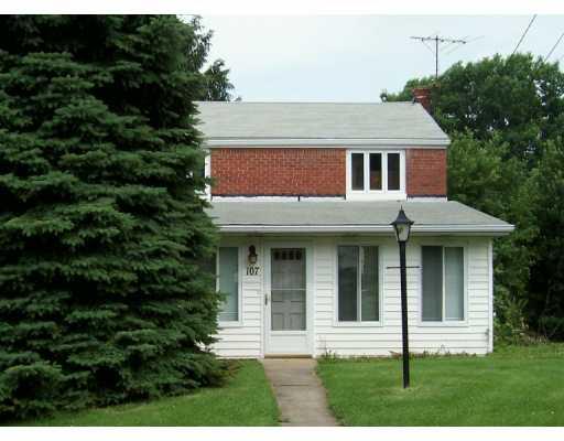 107 Sunflower Road Butler, PA 16001 - Photo 1 of 8 Exterior Front.