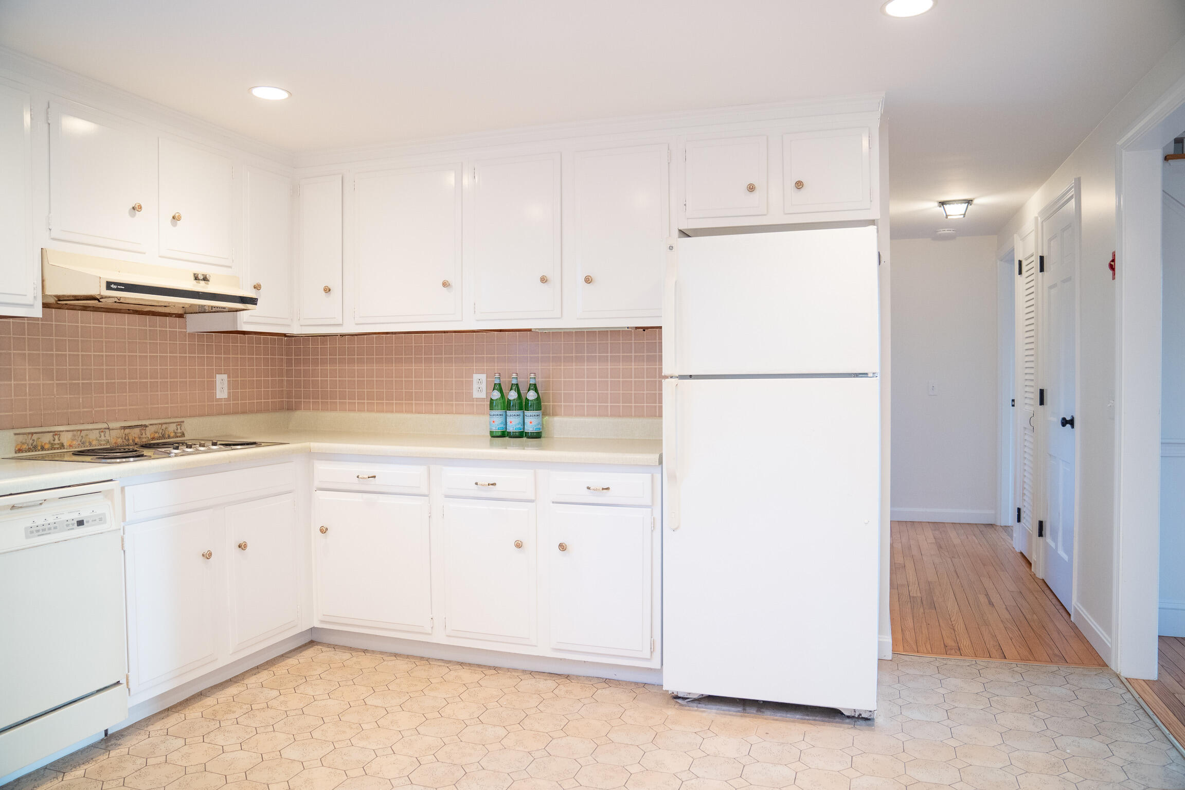 385 Red Top Road Brewster, MA 02631 - Photo 10 of 40 EC20A637-2AB0-47A8-9796-0EDB579BCE2E