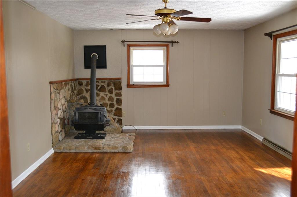 219 Hodgson Road Darlington, PA 16115 - Photo 5 of 16 Gallery Image 5