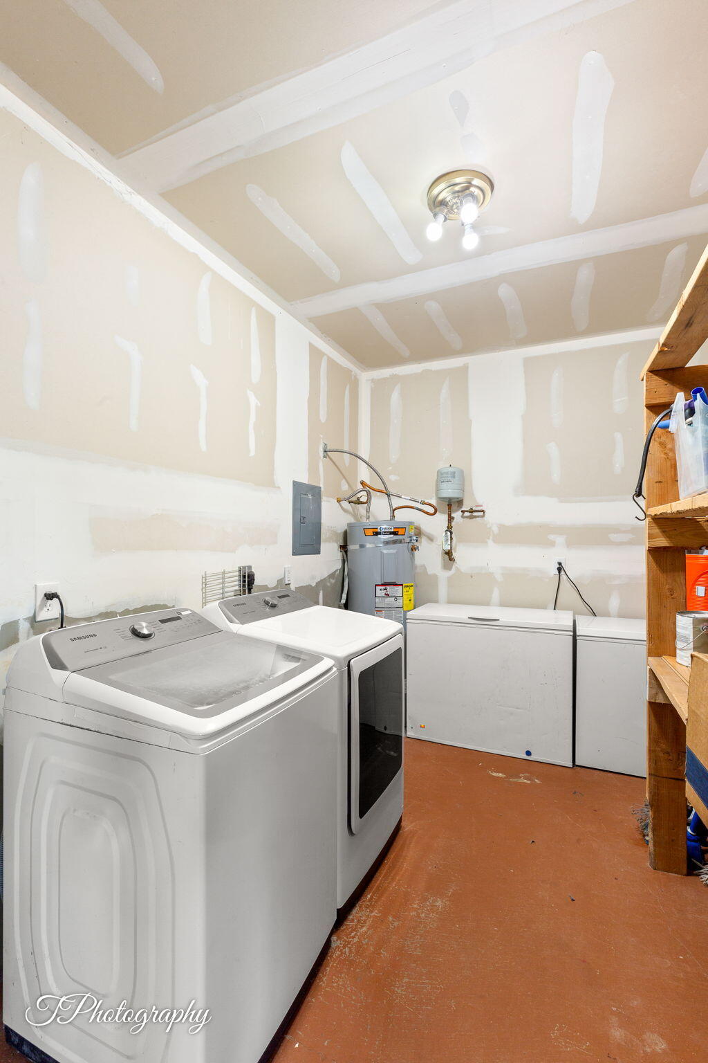 342 East Foothill Circle Central, UT 84722 - Photo 43 of 50 Basement laundry room