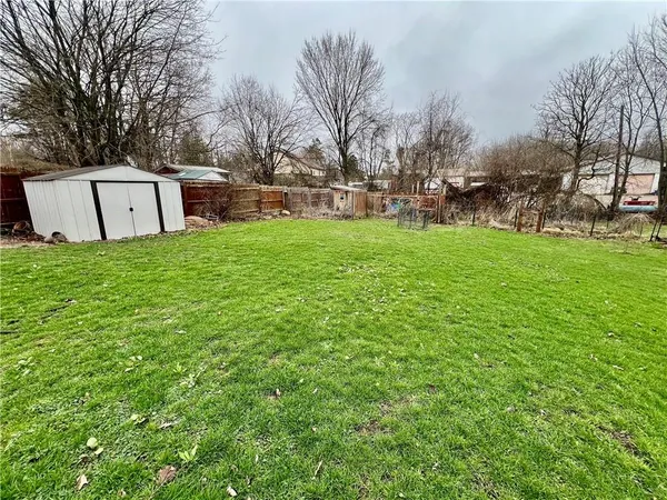 $99,900 | 413 Highway 208, New Bedford, PA 16159