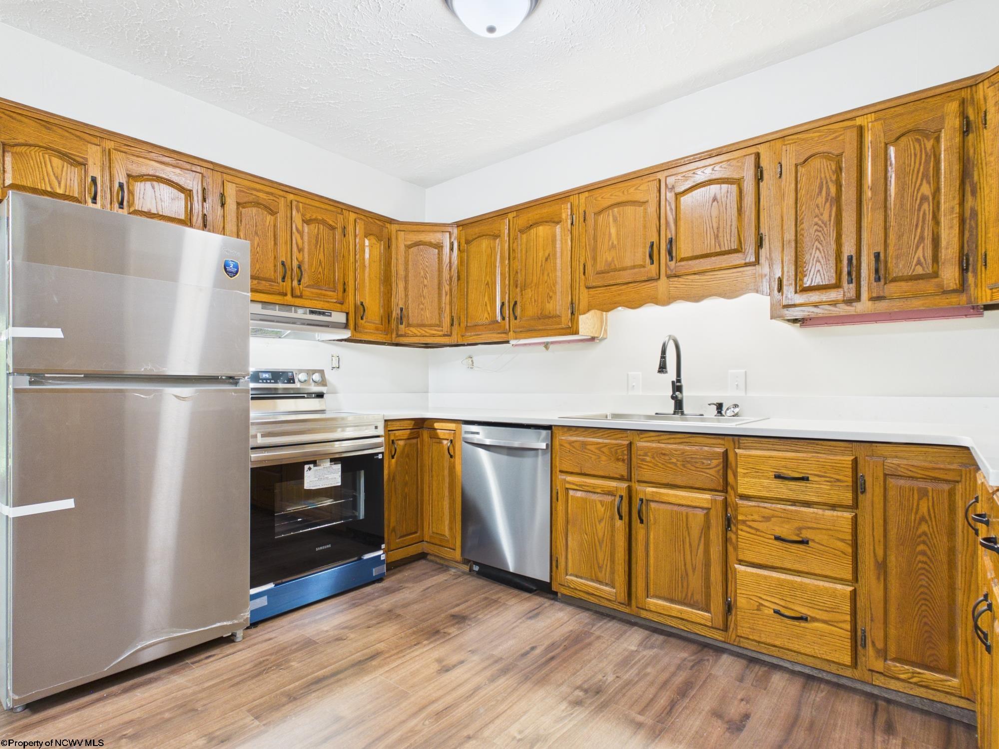 365 Shumaker Hill Buckhannon, WV 26201 - Photo 9 of 29 Gallery Image 9