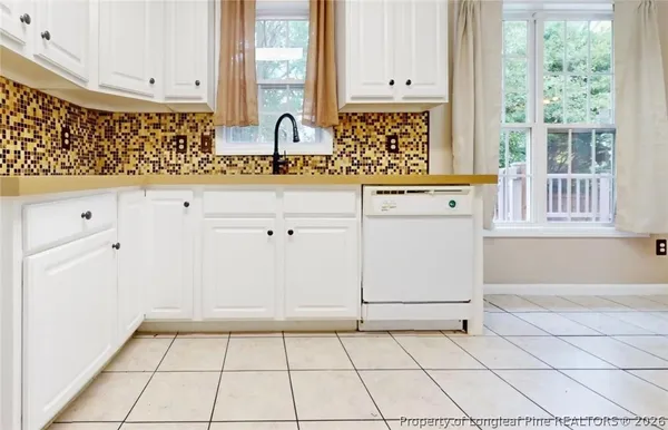 $1,975 | 10 Valley View Court, Sanford, NC 27332