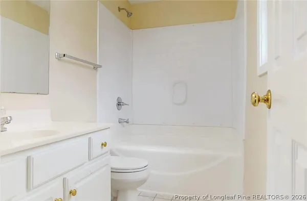 $1,975 | 10 Valley View Court, Sanford, NC 27332