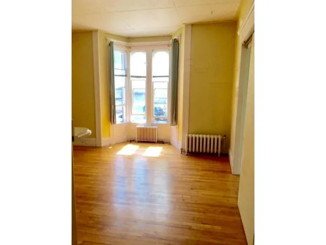 $895,000 | 194 Maple Street, Burlington, VT 05401