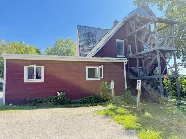 $895,000 | 194 Maple Street, Burlington, VT 05401