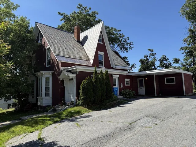 $895,000 | 194 Maple Street, Burlington, VT 05401