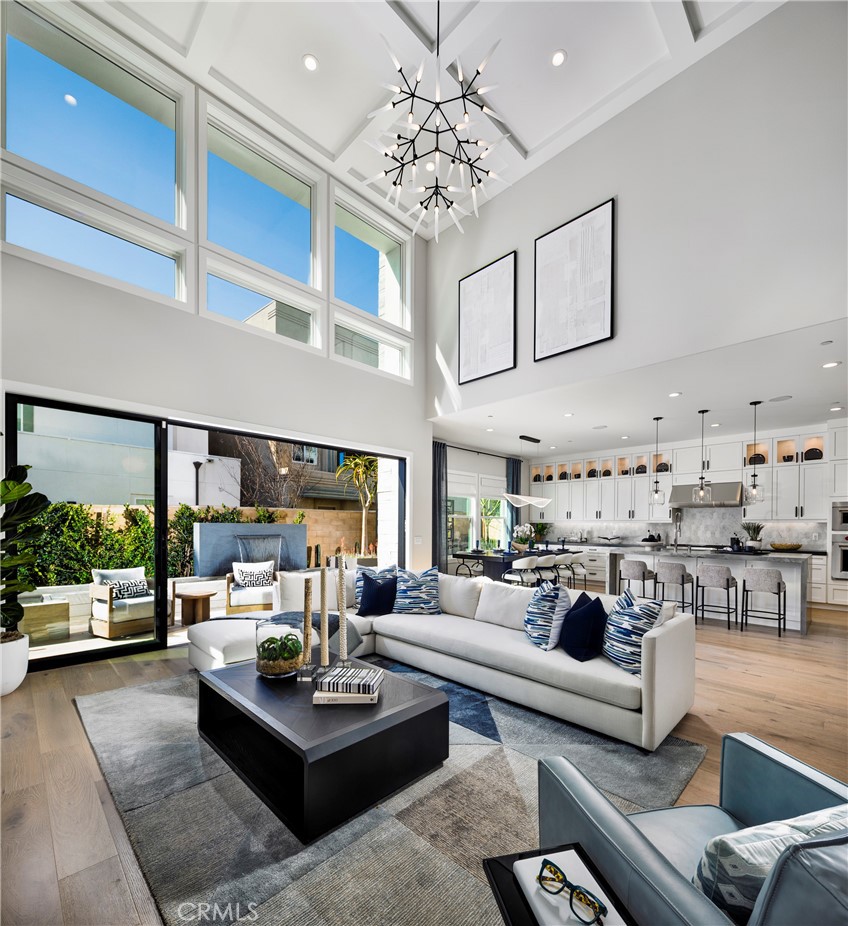 145 Apron Irvine, CA 92618 - Photo 3 of 13 Great Room