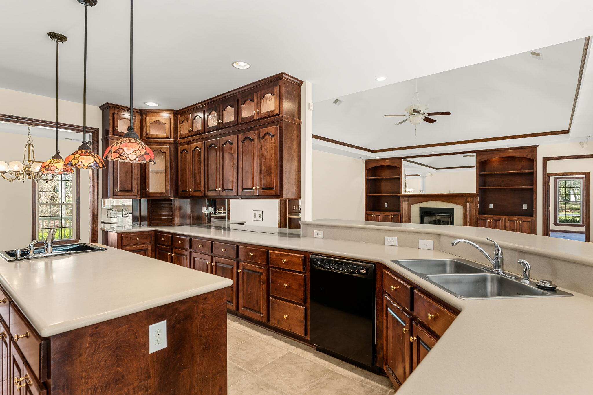 301 County Rd S-18-458 Summerville, SC 29485 - Photo 29 of 56 Kitchen