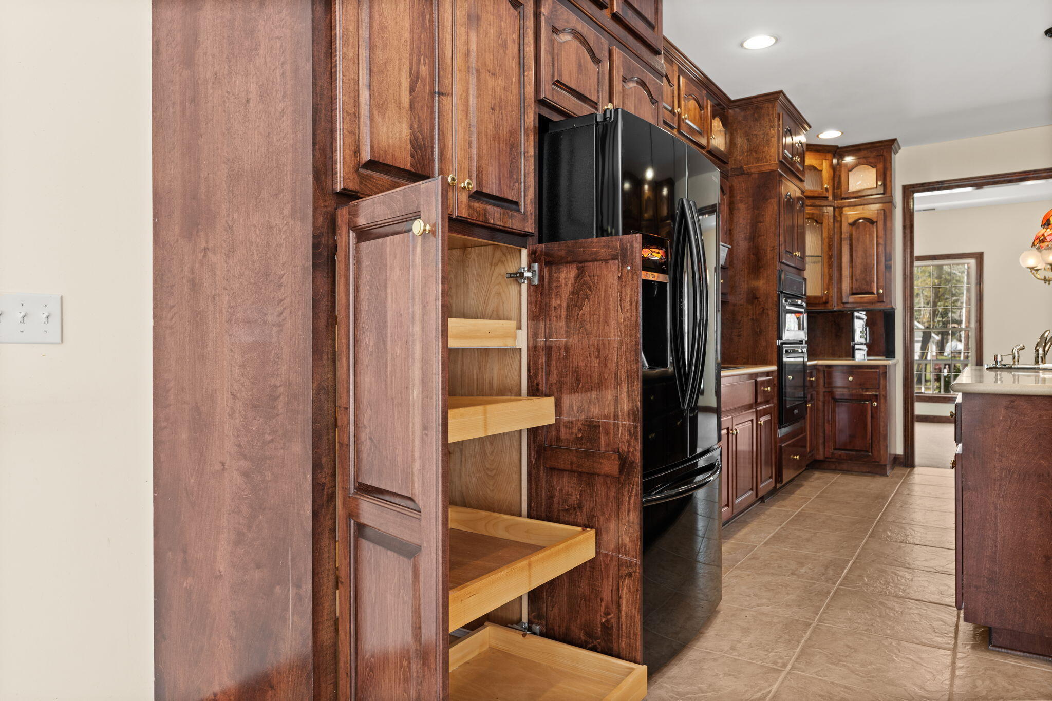 301 County Rd S-18-458 Summerville, SC 29485 - Photo 30 of 56 Kitchen