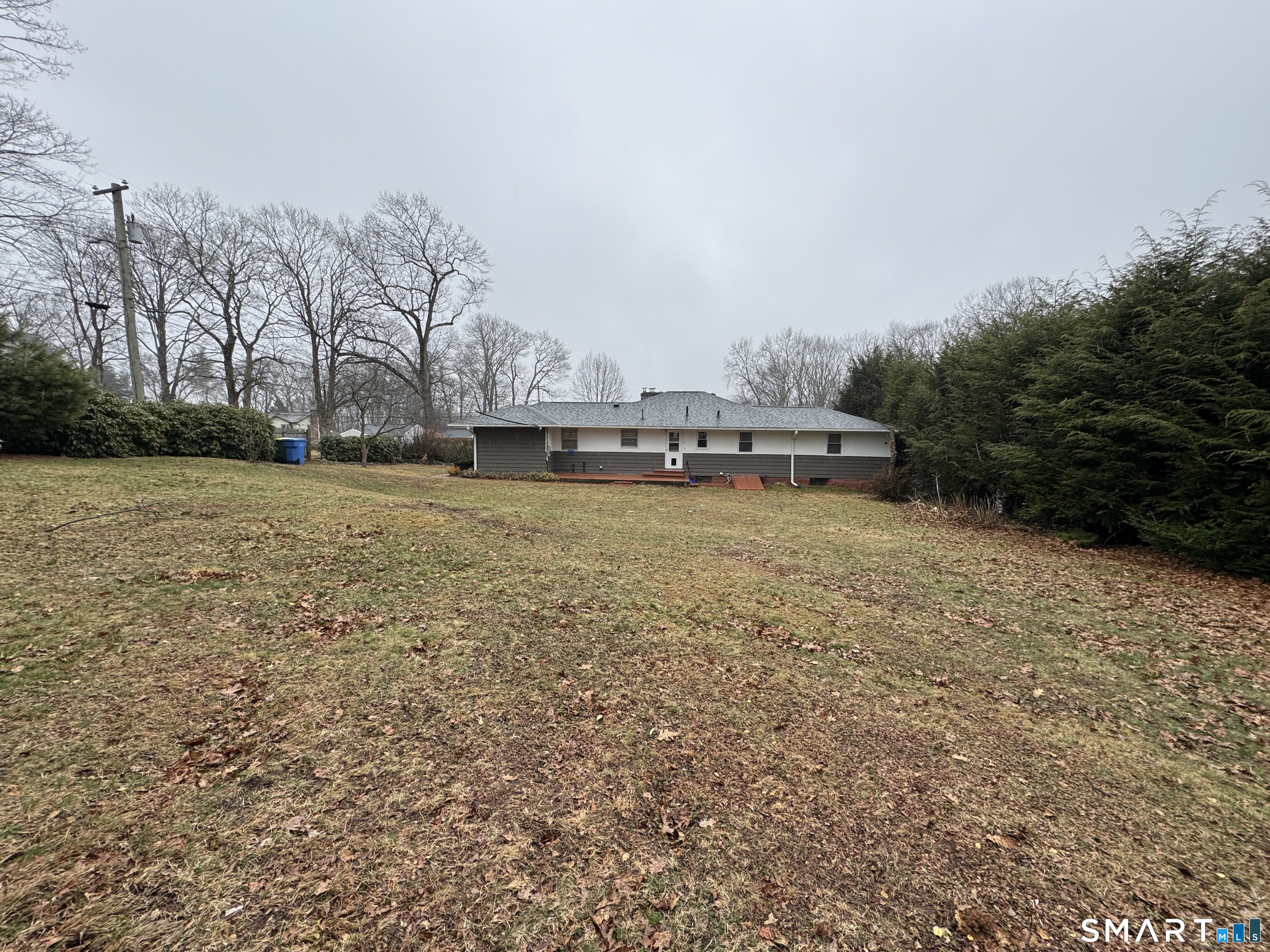 90 Larchmont Avenue Waterbury, CT 06708 - Photo 26 of 26 a view of a water with mountain