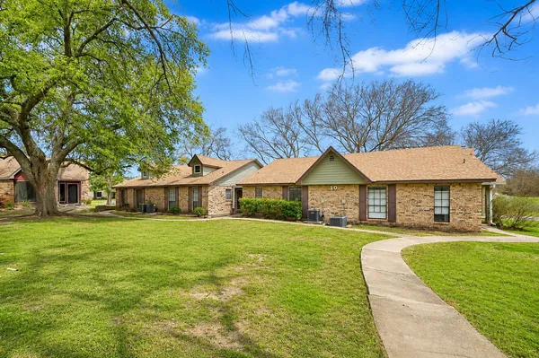 $1,599 | 1601 Faro Drive, Unit 1003, Austin, TX 78741