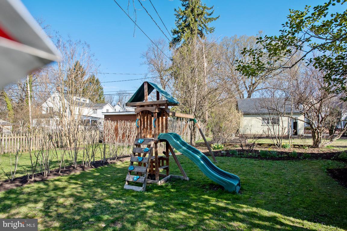 304 Cedarcroft Road Baltimore, MD 21212 - Photo 39 of 39 a view of a park with slide