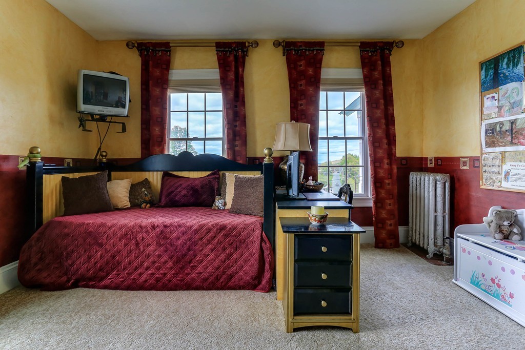 1347 Tinkham Road Wilbraham, MA 01095 - Photo 13 of 30