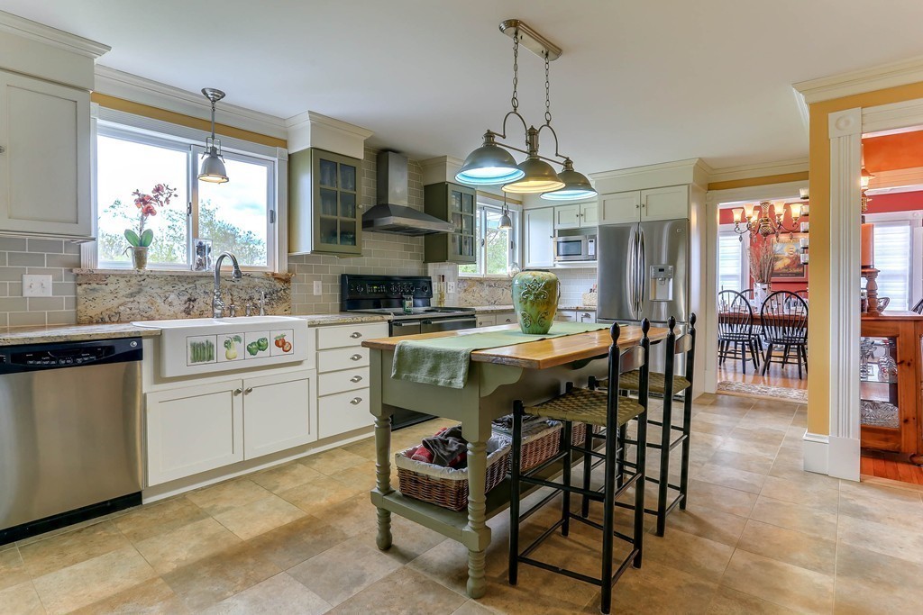 1347 Tinkham Road Wilbraham, MA 01095 - Photo 9 of 30