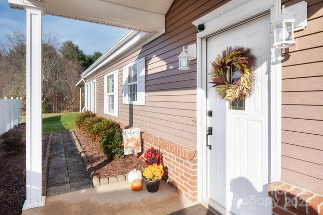 a view of a porch with furniture