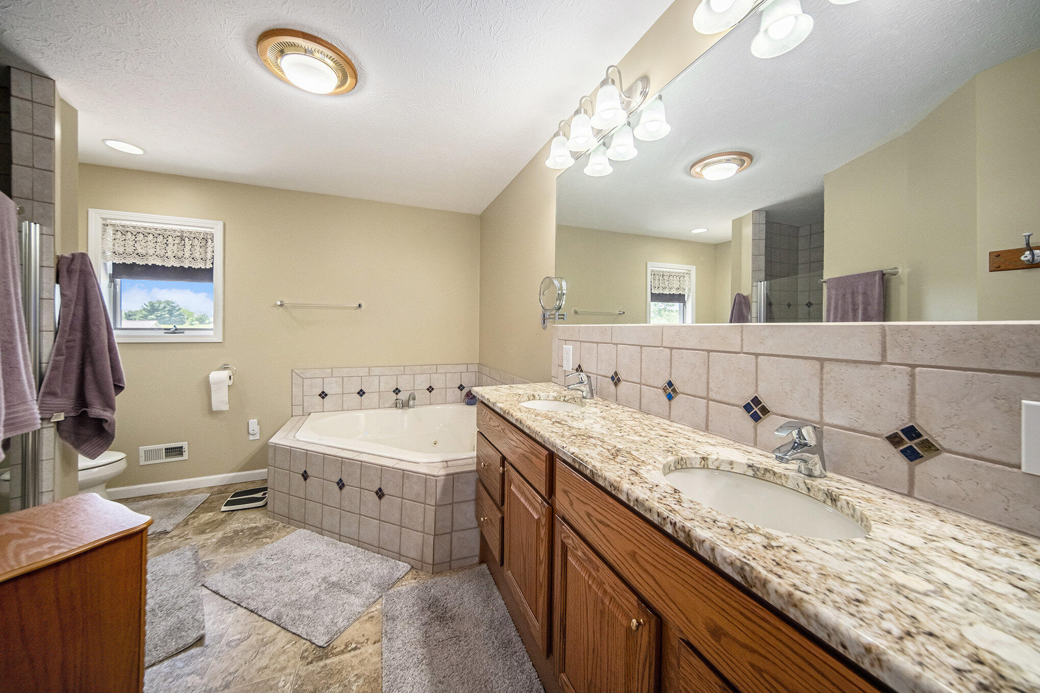 2222 North Portage Road Jackson, MI 49201 - Photo 16 of 34 016_sbp_39_945