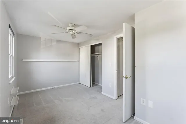 $425,000 | 9 Alden Court, Sterling, VA 20165