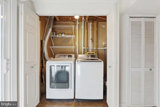 $425,000 | 9 Alden Court, Sterling, VA 20165