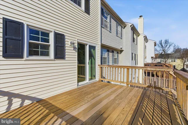 $425,000 | 9 Alden Court, Sterling, VA 20165