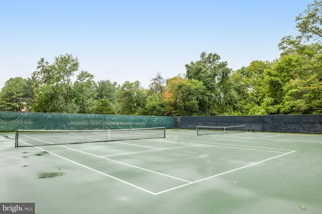 $425,000 | 9 Alden Court, Sterling, VA 20165