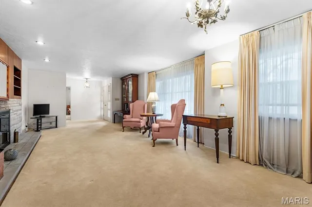 $175,000 | 14 Carnation Drive, Belleville, IL 62221